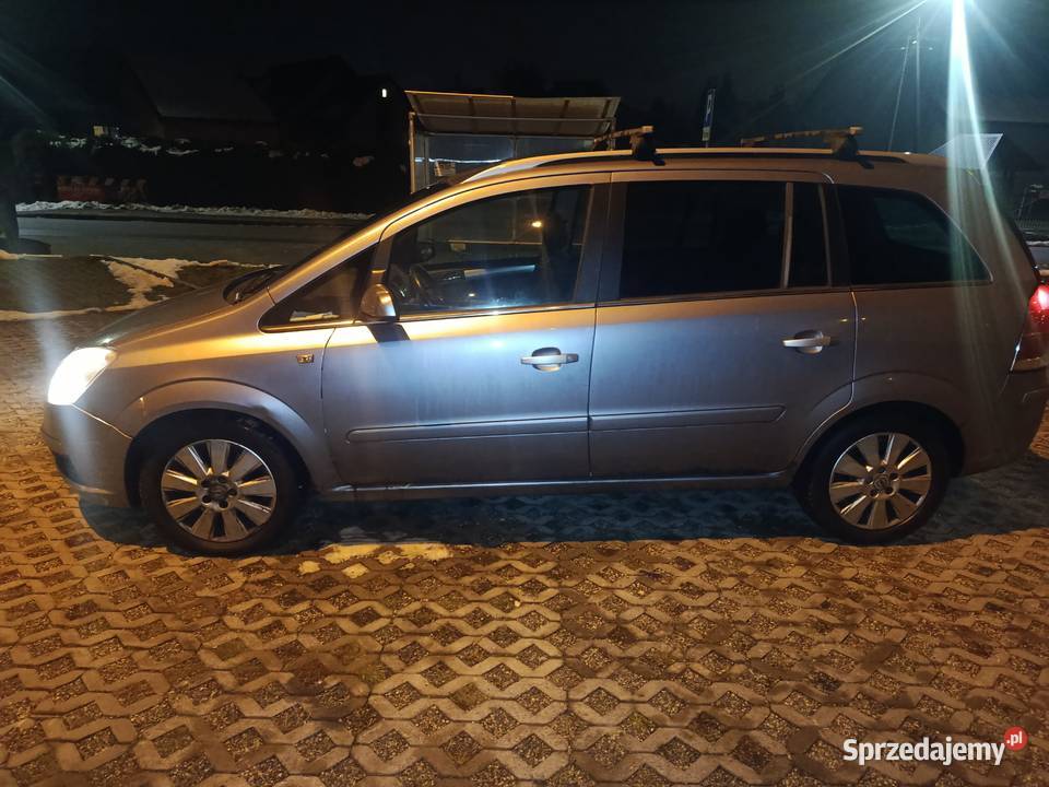 Sprzedam Opla Zafira 1900cm3 Kłaj