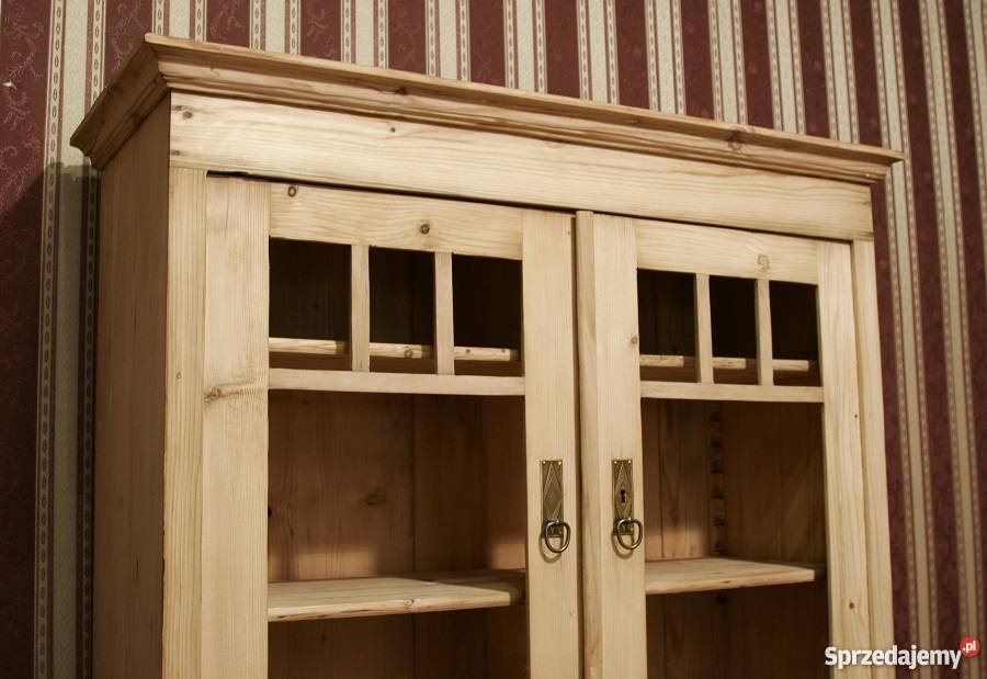 Kredens Secesyjny Oczyszczony