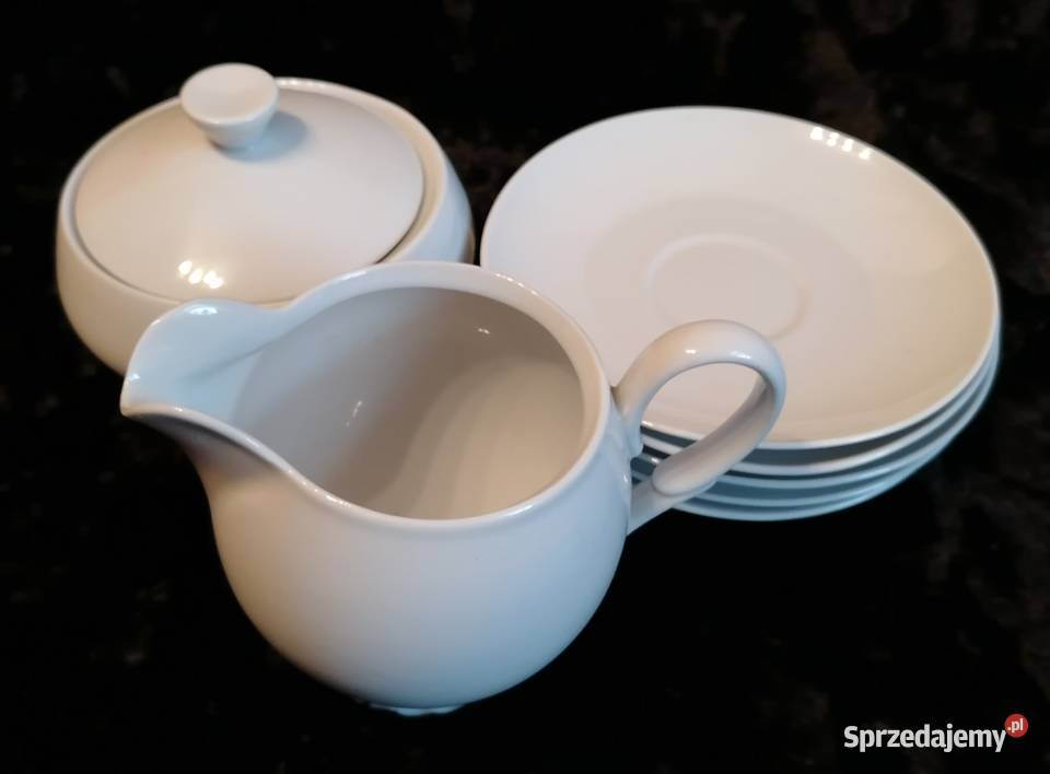 Karolina Jaworzyny Śląskiej Części zestawu Porcelana i szkło Sosnowiec