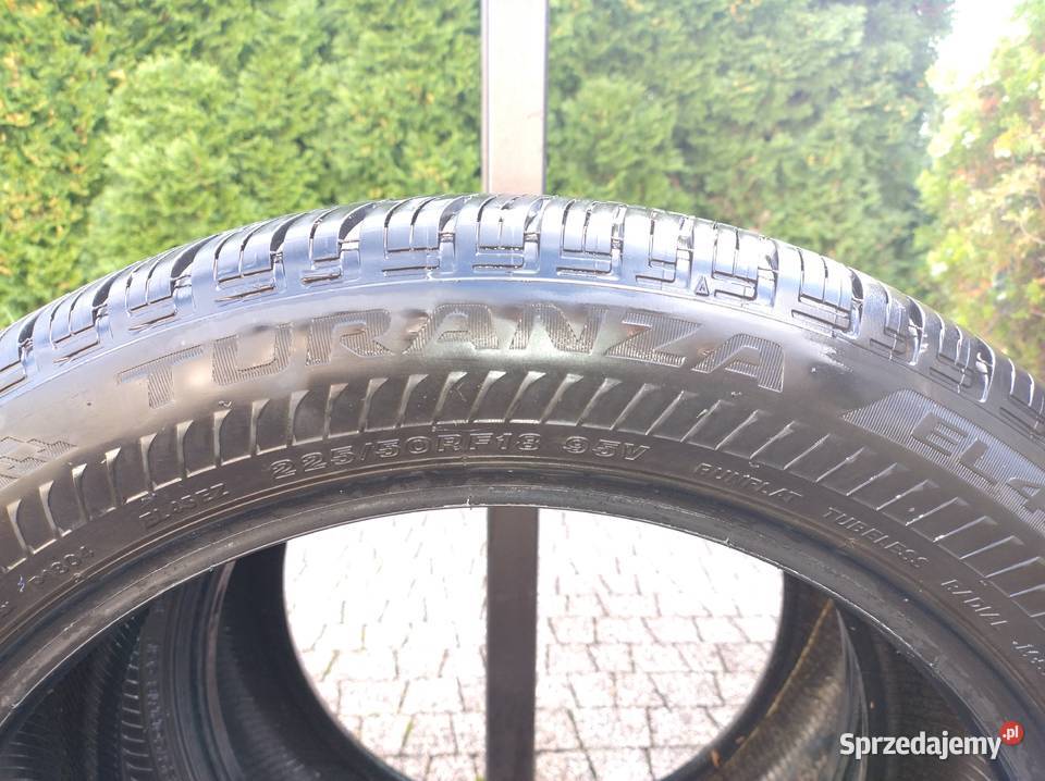 2x opony wielosezonowe BRIDGESTONE TURANZA EL 225 wielkopolskie Jarocin sprzedam