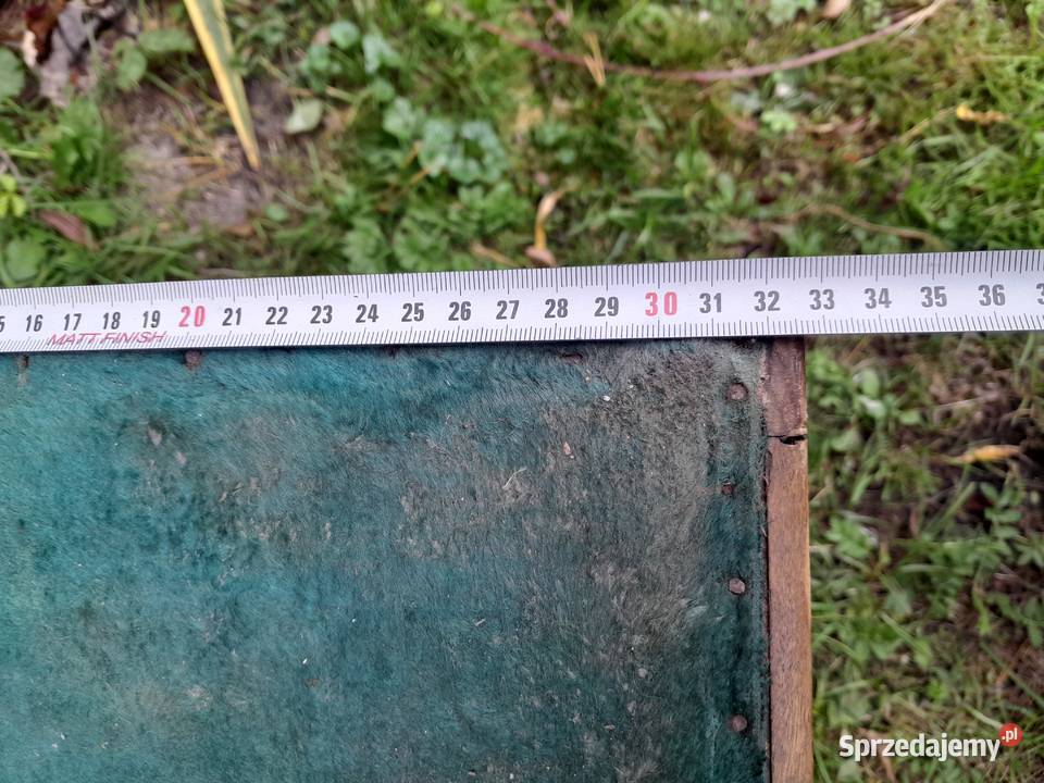 Stary drewniany tapicerowany taboret podnóżek Dąbrowa Górnicza
