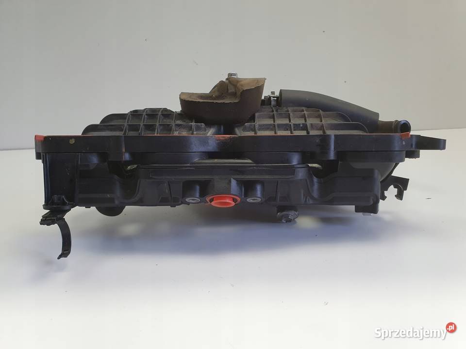 Toyota Yaris III 15 VVTi KOLEKTOR SSĄCY 2 Chełm