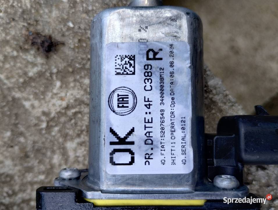 Podnośnik szyby elektryczny przedni lewy prawy Rok produkcji 2024 małopolskie Charsznica