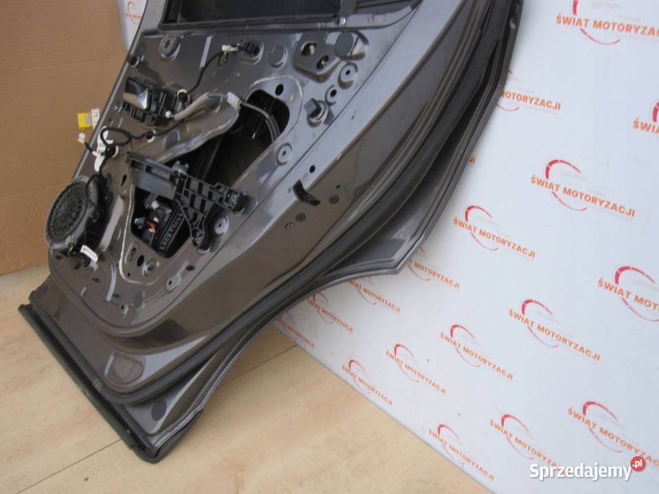 PEUGEOT 2008 II GT LINE 22r drzwi prawe tył osobowe Kielce