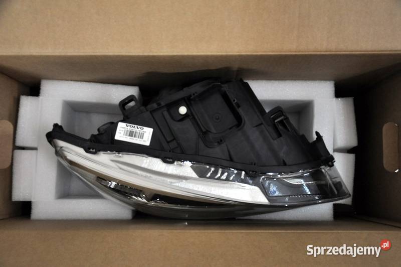 VOLVO V60CC lift prawa lampa reflektor eur NOWA Gadgety motoryzacyjne Bielany Wrocławskie