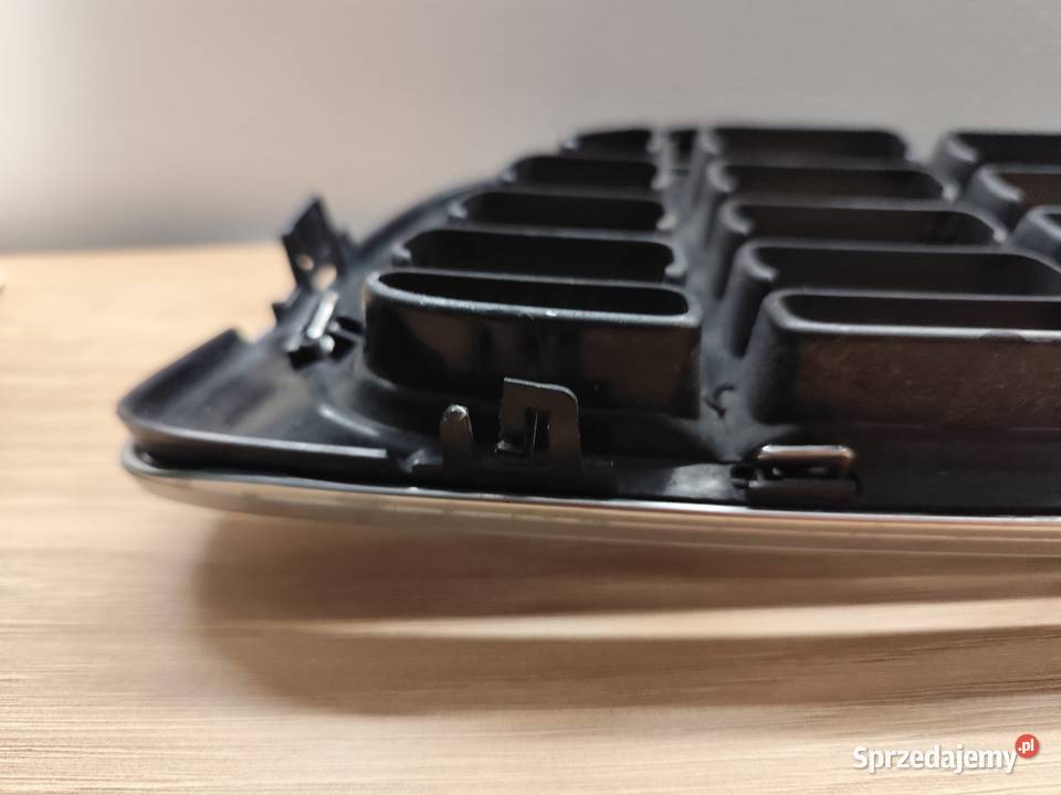 Grill Volvo V70 III S80 Atrapa 31255500 okazja