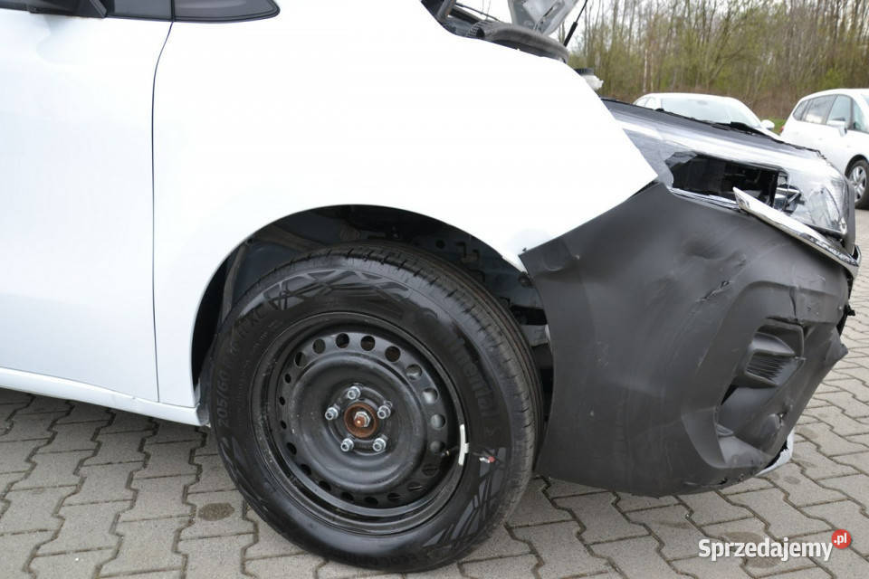 Nissan Townstar 13 benzyna 130 bez przebiegu Kęty sprzedam