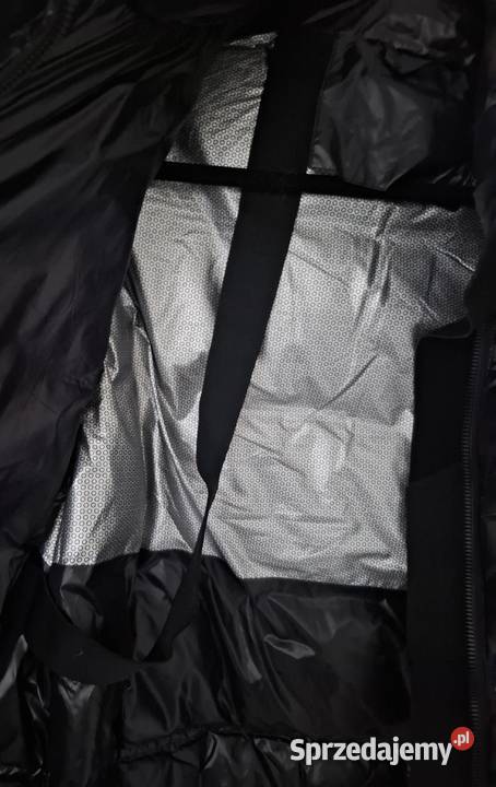 Ciepła zimowa kurtka puchowa rozmiar M stan czarny Warszawa