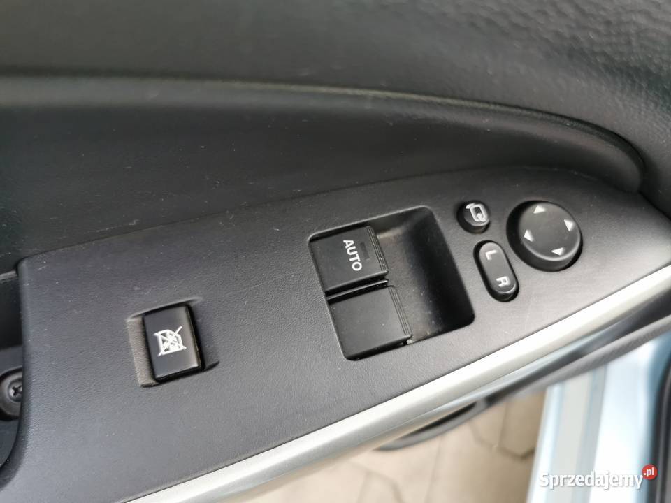 Mazda 2 14 diesel NOWE HAMULCE 2 KPL KÓŁ Kościan