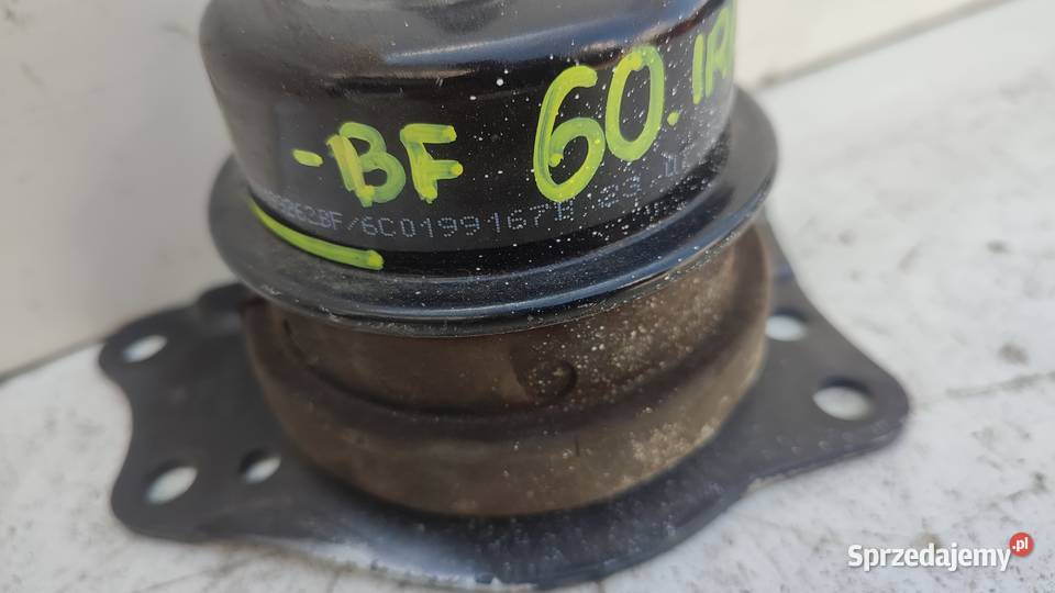 60PODUSZKA ŁAPA SILNIKA PRAWA 6Q0199262BF CBZ Włoszczowa