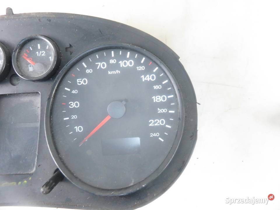 LICZNIK AUDI A2 14 TDI AMF 8Z0920900 Części samochodowe