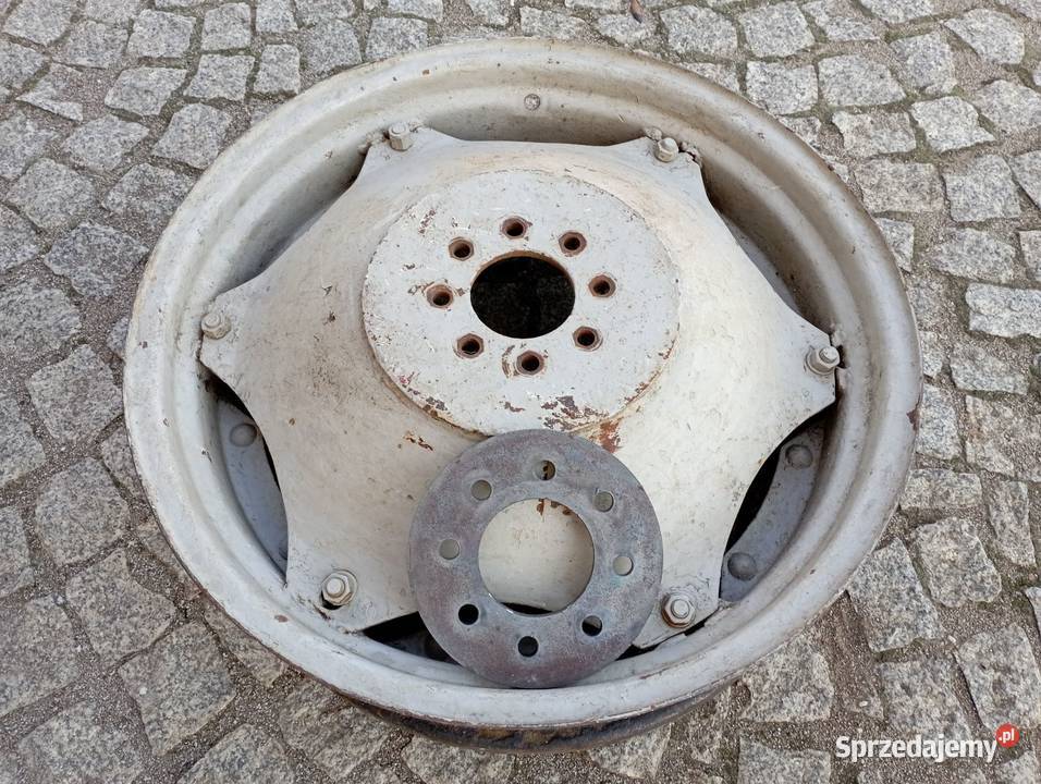 Koło felga gwiazda obręcz Ursus C325 325 C328 Ursus Słupca sprzedam