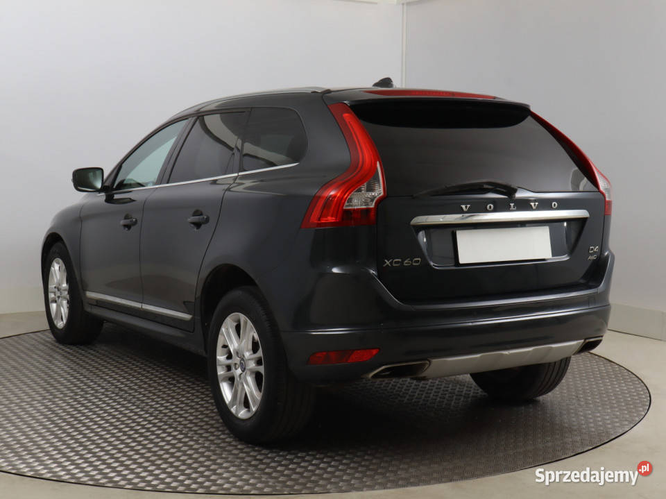 Volvo XC60 D4 nieuszkodzony