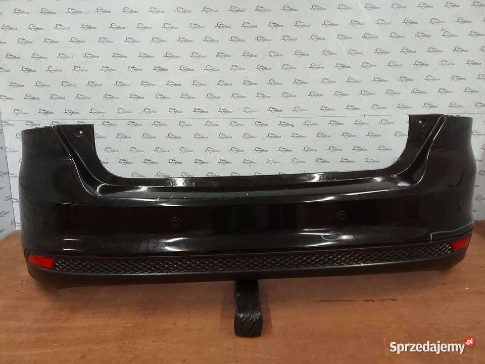 FORD FOCUS MK3 III 12r zderzak tył BM51A17906A osobowe Zderzaki Kielce