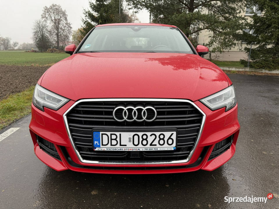 Audi A3 15TSI 150 SLine Kamera Navi PDC 18 manualna Ocice sprzedam