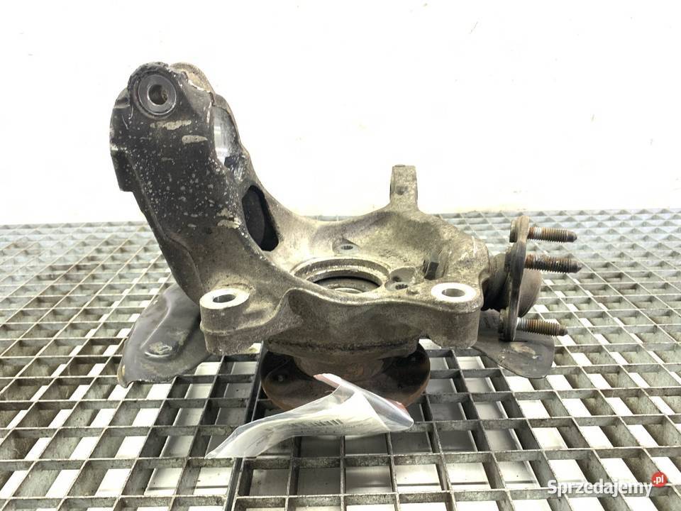 ZWROTNICA PRAWY PRZÓD SKODA OCTAVIA III 20 184