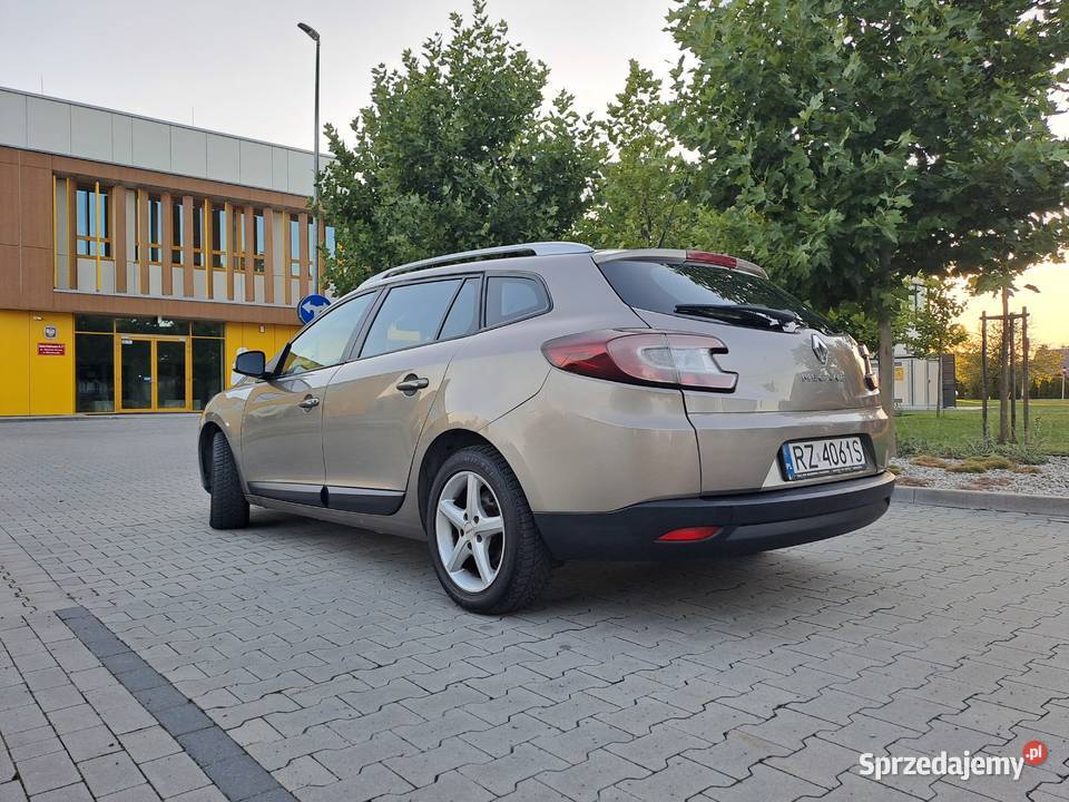 Renault Megane III Grandtour 16 CD Rzeszów