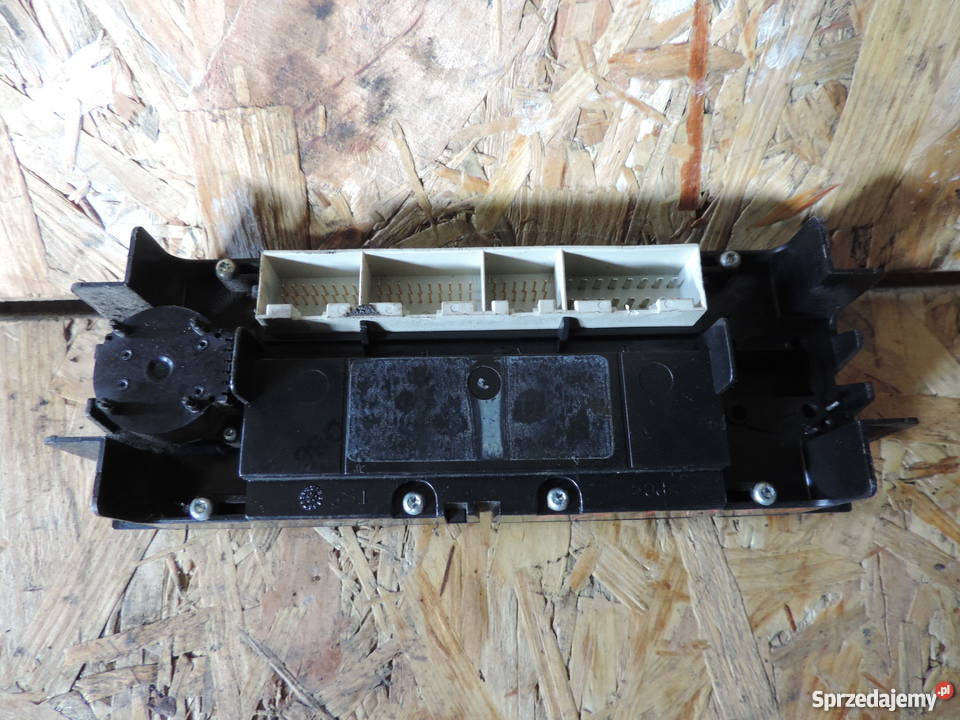PANEL KLIMATYZACJI VW POLO 3 6N2 Części samochodowe Nowy Sącz