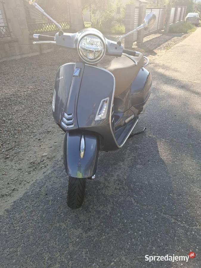 Vespa 300 GTS 2020r Rok produkcji 2020 Nowy Sącz sprzedam