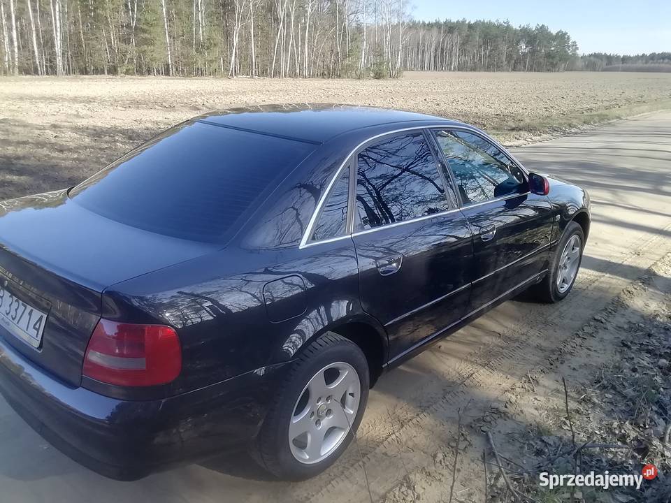 Audi a4 b5 z 2000 roku manualna Biała Podlaska