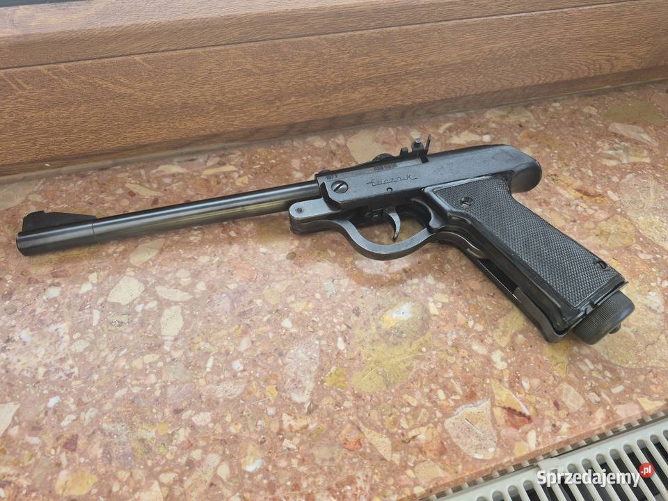 Wiatrówka Łucznik wz 70 z 1973r Sporty strzeleckie i myślistwo Kartuzy