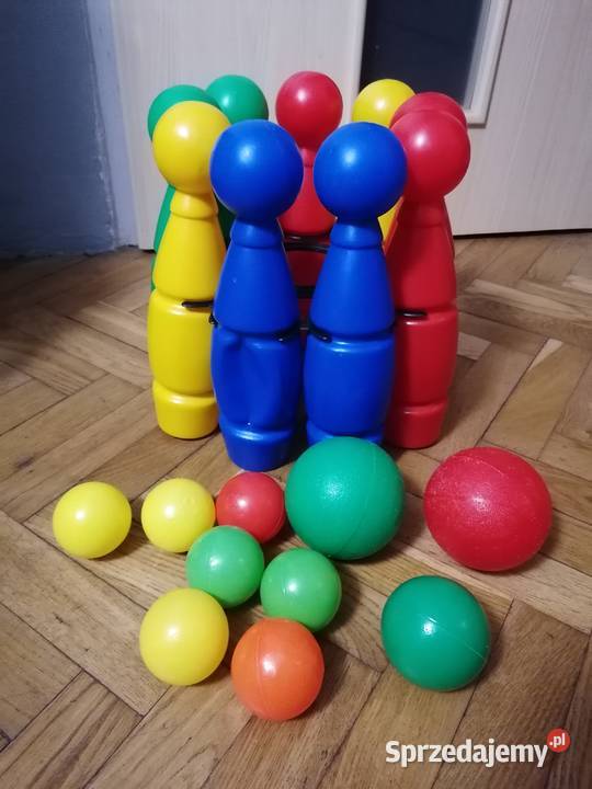 Kręgle 9 sztuk piłki sprzedam