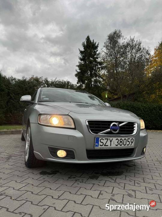 Volvo V50 D2 RDesign StartStop Rok produkcji 2011 sprzedam