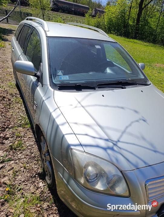 Toyota Avensis t25 kombi tanio uszkodzony małopolskie