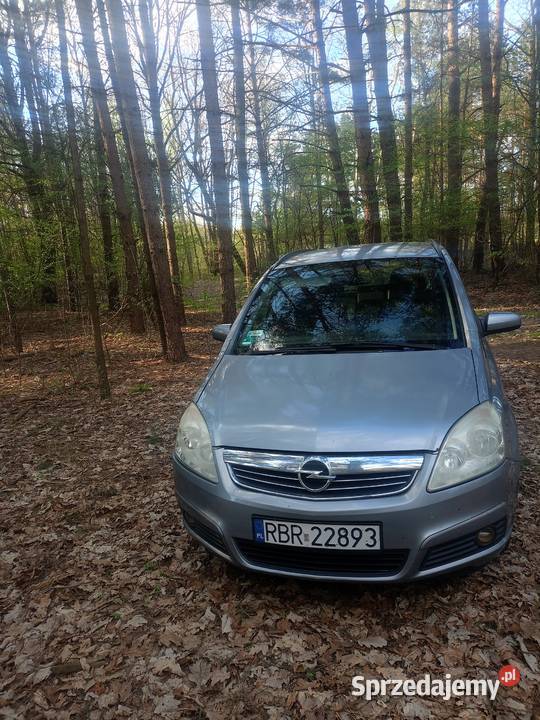 Opel Zafira B 18 benzyna 2008 benzyna Zafira Zaklików