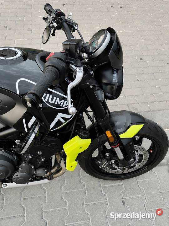 Triumph Trident
