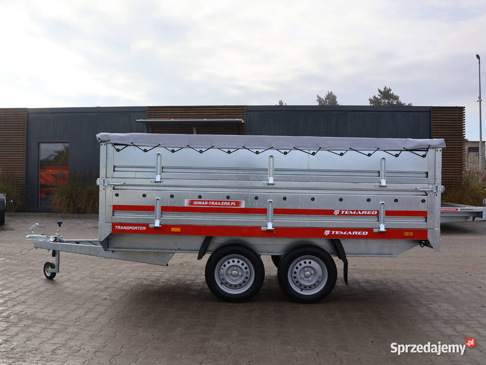 TEMARED TRANSPORTER 30152 z plandeką płaską i Burtowe i plandeki wielkopolskie Cegielsko