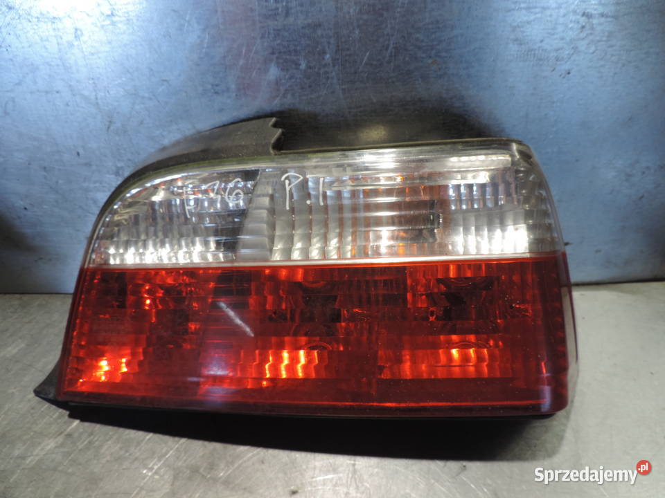 BMW 3 E36 CABRIO LAMPA PRAWY TYŁ małopolskie Nowy Sącz