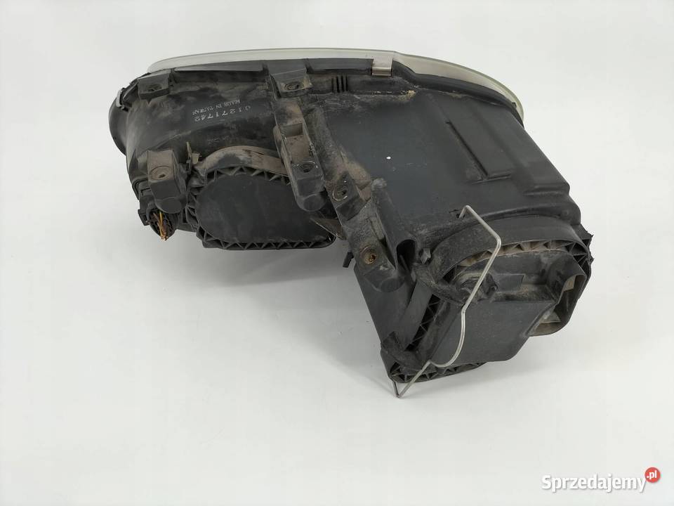 LAMPA PRZÓD PRAWA EU VW Volkswagen Touran I sprzedam