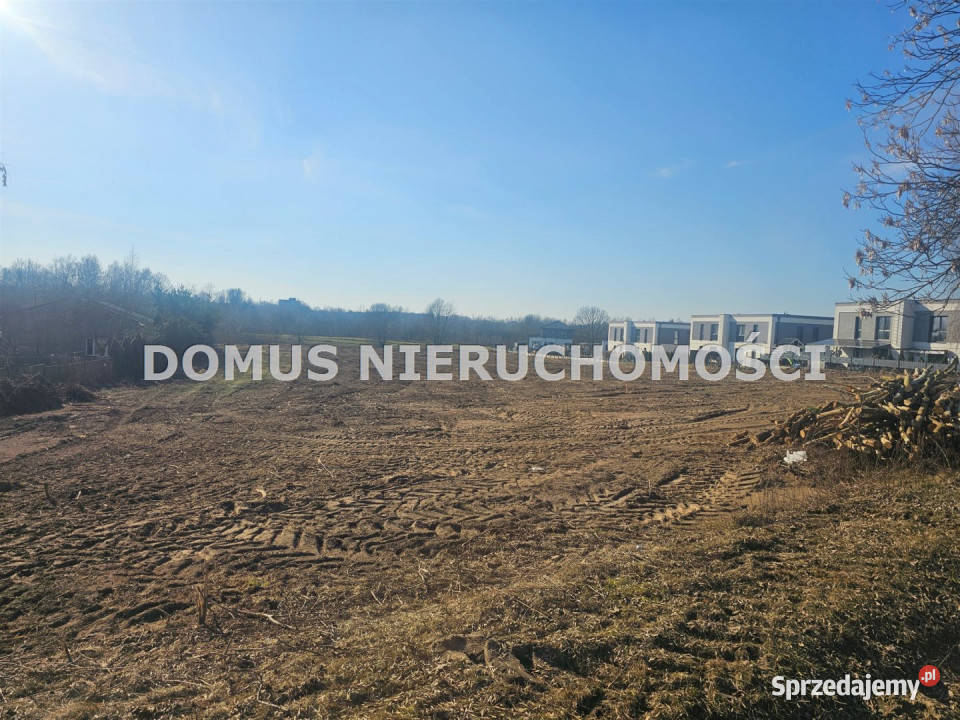 Grunt Koluszki 550m2