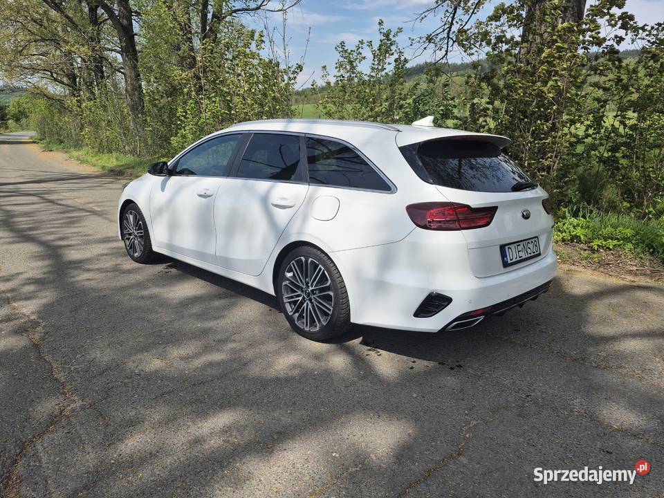 Kia Ceed GT LINE FULL 14 TGDi virtual zamiana Rok produkcji 2021 Kowary