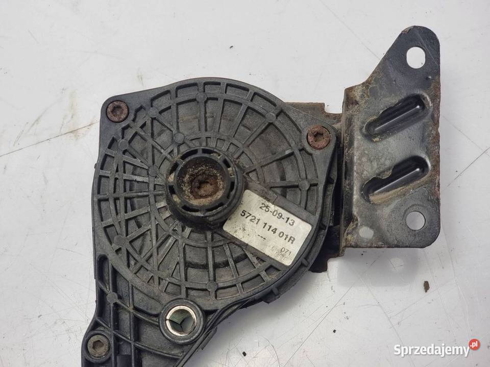 MECHANIZM RENAULT MASTER III KOŁA ZAPASOWEGO osobowe sprzedam