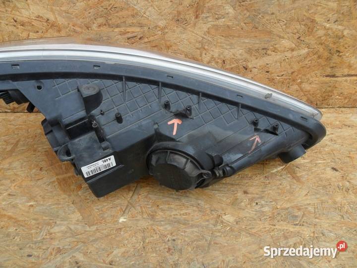 Kia Ceed III 09 lampa lewa xenon lewe Lampy przednie Lampy przednie wielkopolskie
