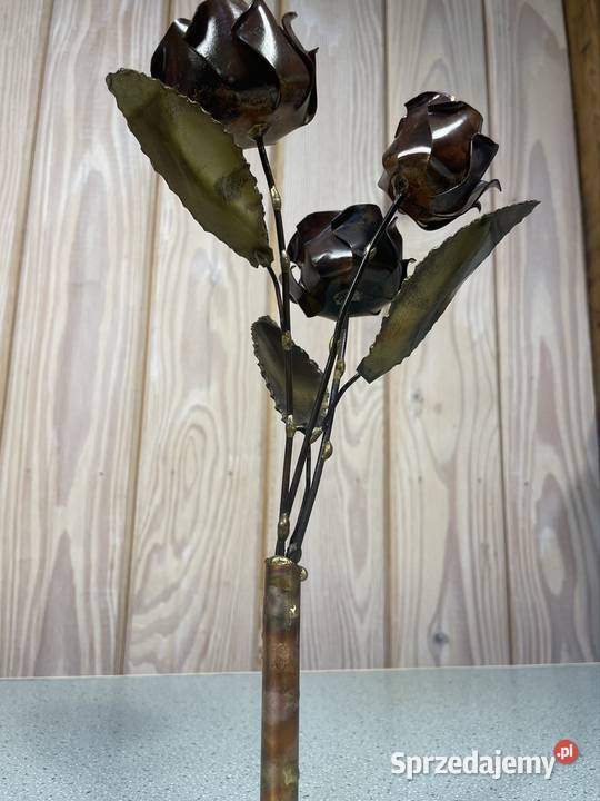 Kute róże metalowy bukiet handmade Vintage Rzeszów