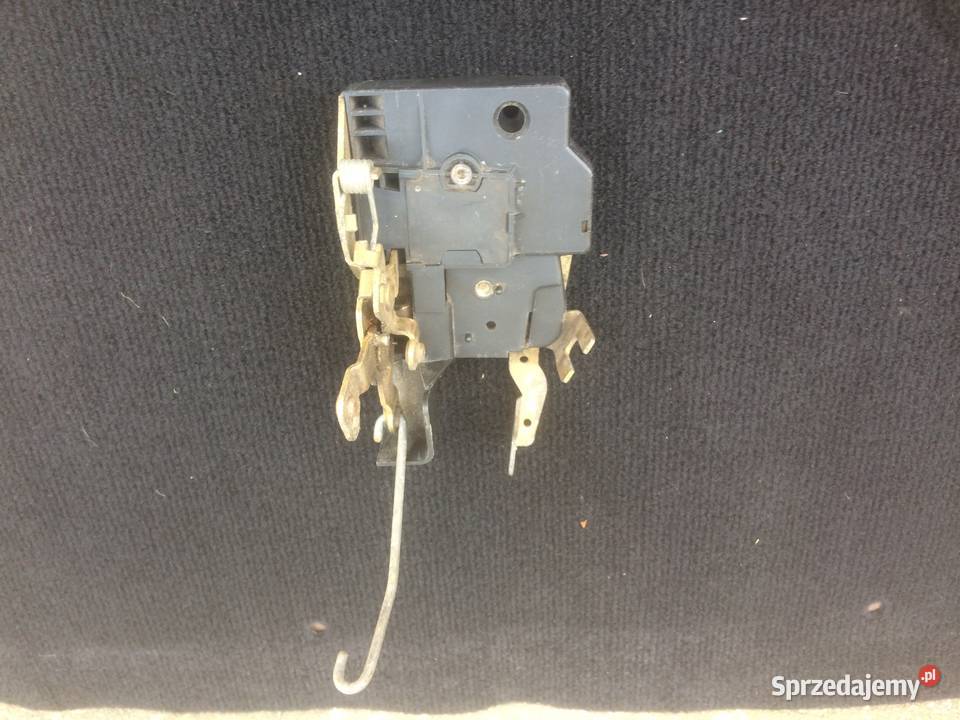 Zamek drzwi BMW 3 E30 wąska lampa coupe łódzkie Kutno sprzedam