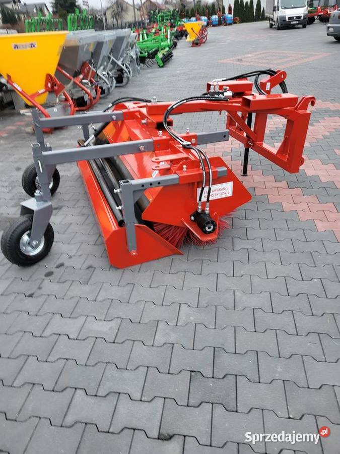 Zamiatarka hydrauliczna do ulic chodników