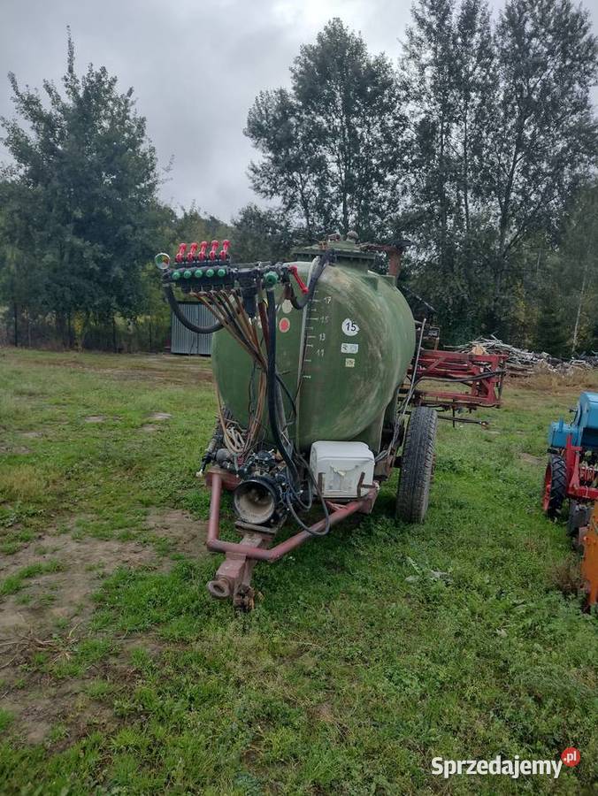 Opryskiwacz 2000 l hydraulika nowa pompa i lubelskie Spławy Pierwsze