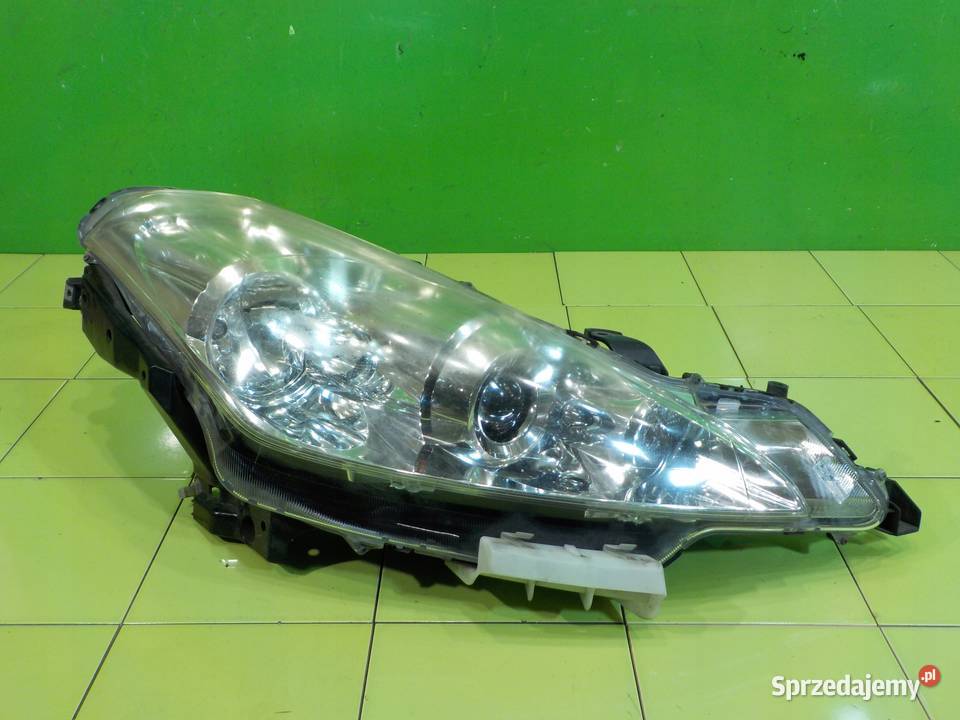PEUGEOT 4007 11r 5D XENON lampa prawa przod mazowieckie Suków