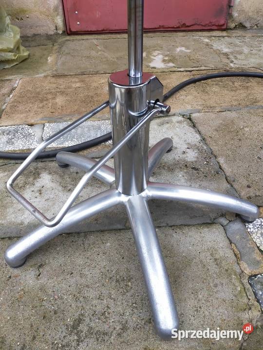 Fotel fryzjerski 63cm
