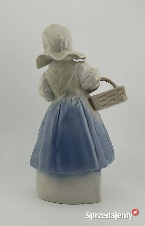 Antyczna Porcelanowa Figurka Dziewczynka z Kraków