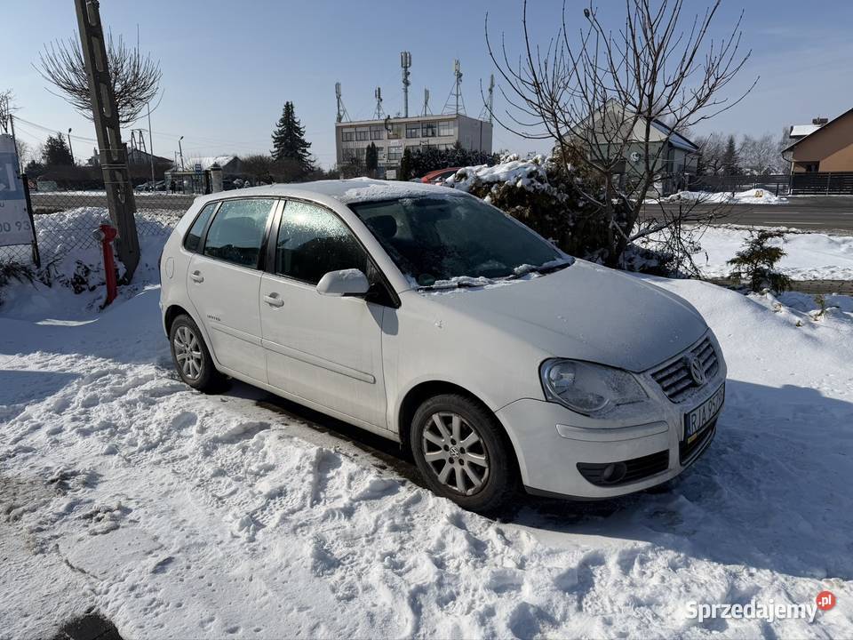 Volkswagen Polo 2009 12 benzyna sprowadzony Radymno