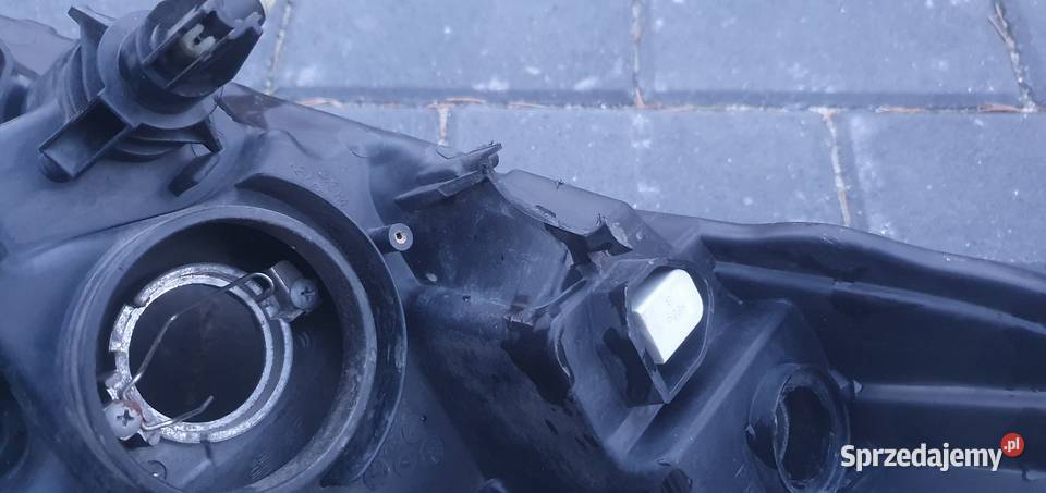 DACIA LODGY DOKKER 12 LAMPY PRZEDNIE PL wysyłka wielkopolskie Pobiedziska