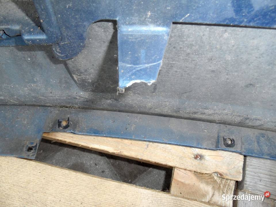 BMW E81 E87 06r zderzak tył osobowe