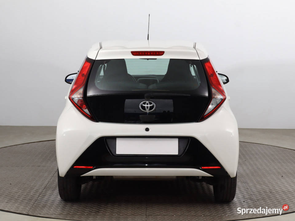 Toyota Aygo 10 VVTi nieuszkodzony Bielany Wrocławskie