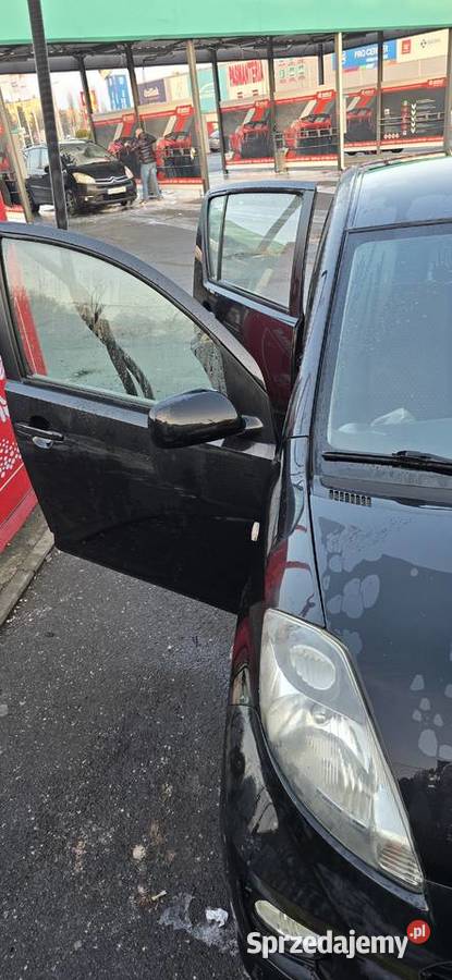 Daihatsu Sirion 15 nieuszkodzony Kalisz