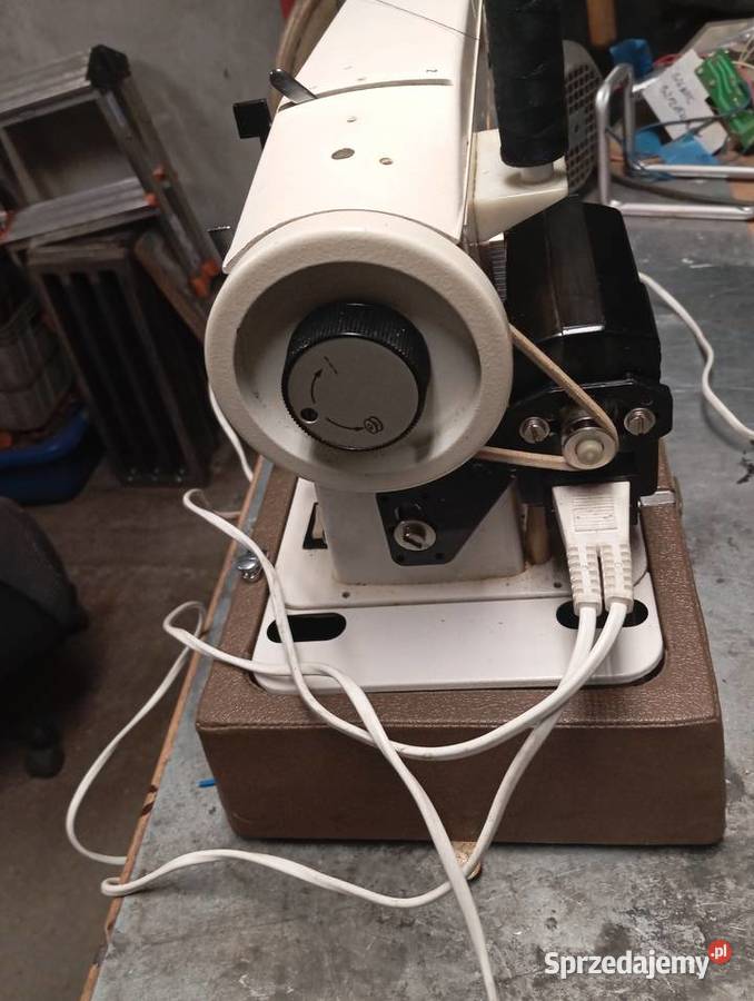 Maszyna do szycia Łucznik 451 Świeradów-Zdrój